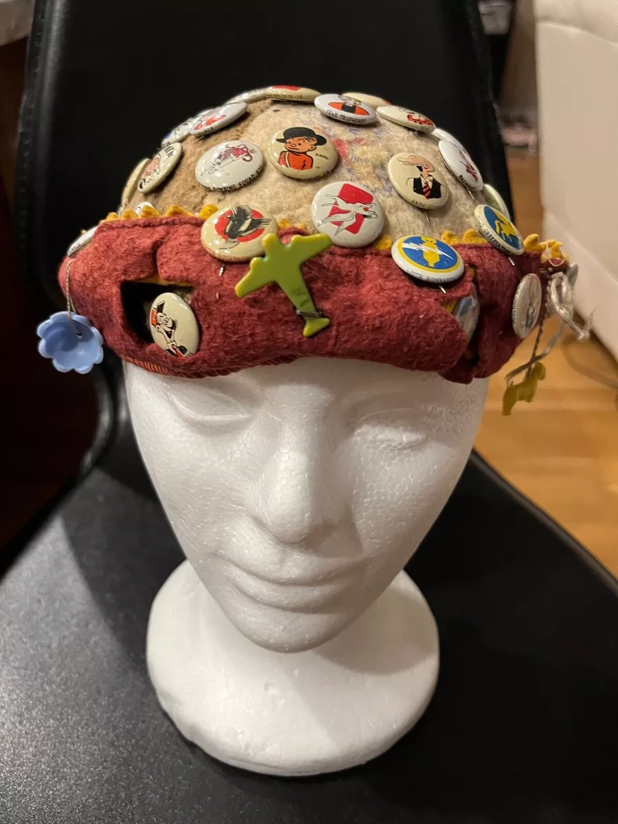 VINTAGE 1940 s CHILDS FELT WHOOPEE CAP COVERED WITH KELLOGG S PEP