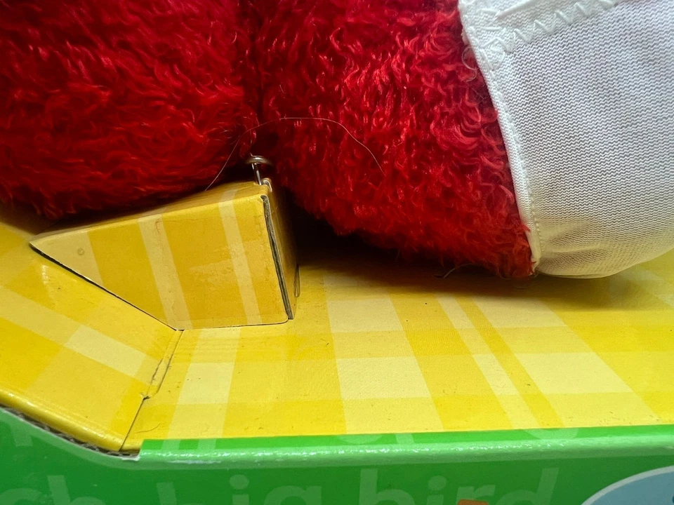 Tickle Baby Elmo Sesame Street Fisher Price NIB - Image 4 of 4