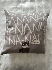 Cojín Batman Super Hero gris