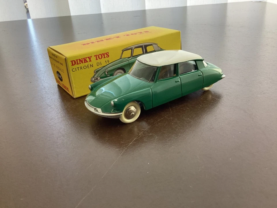 Dinky Toys Modellauto Citroen DS 19 1:43 OVP - Bild 1 von 4
