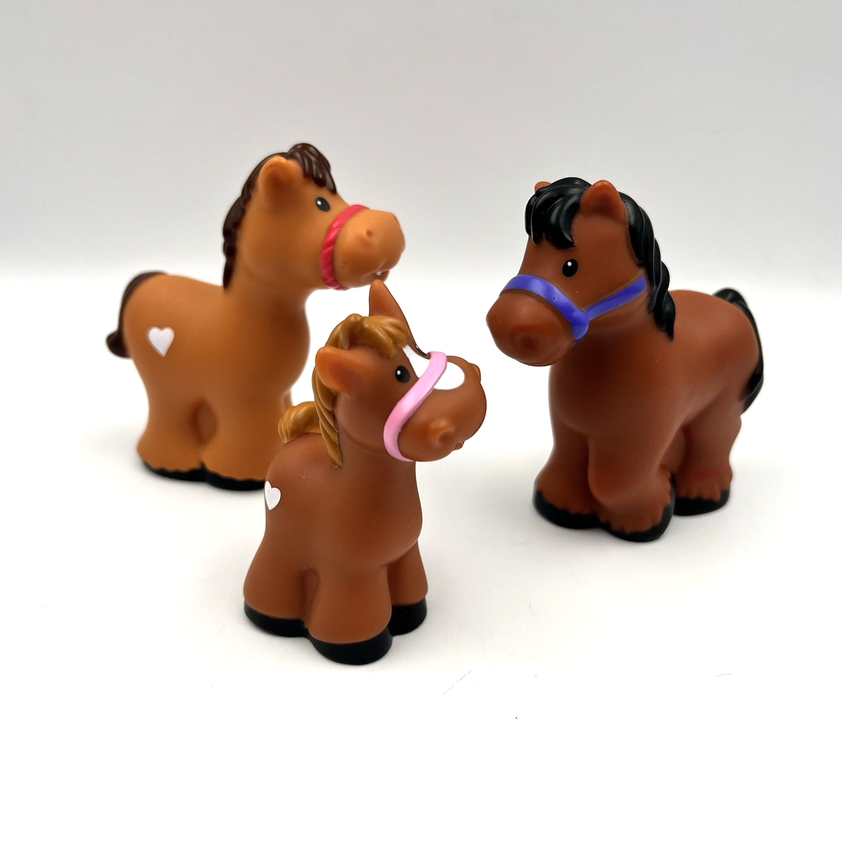 Fisher Price Little People Horse Dad Mom & Baby Colt Tan Heart