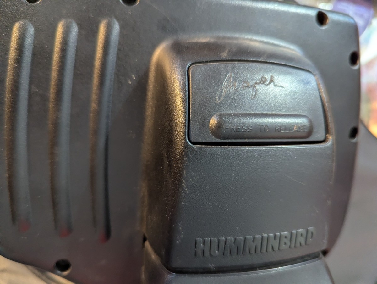 HUMMINBIRD 525 Fishfinder Fish Finder Depth Fishing Works READ | eBay