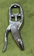 Vintage CRACKER JACK Nutcracker Made in England Chrome Ratchet Action 1985