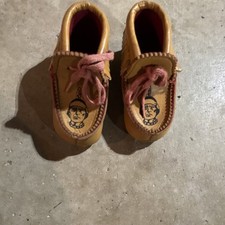 Native American Style Children's Moccasins with Chief Design Size 3 Made in USA