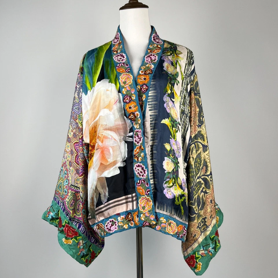 $650 NWOT Johnny Was Reversible Embroidered Silk Kimono Jacket Multi Size M - Image 3 of 4