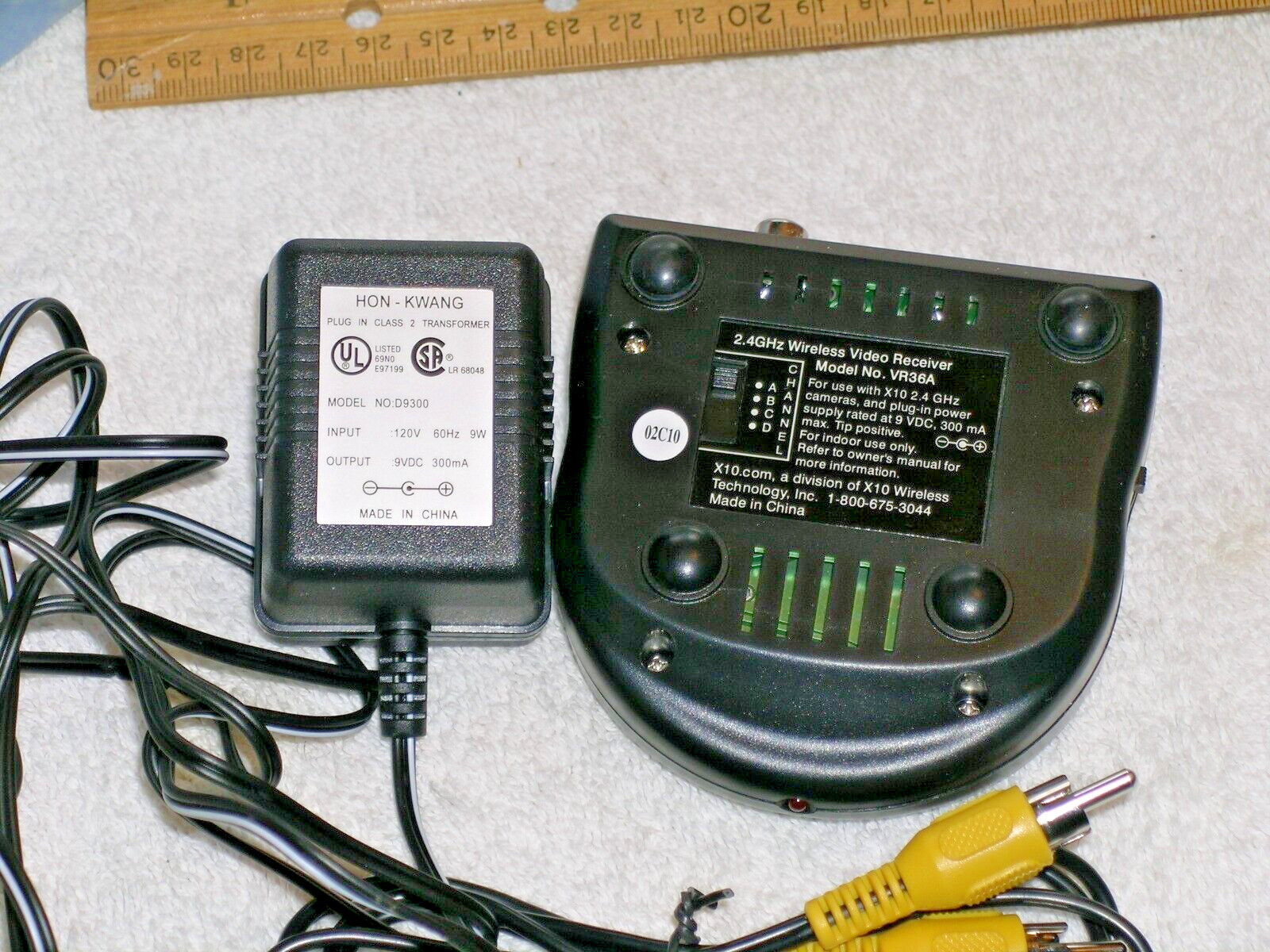 X-10 WiFi Home security system complete w/Cameras, receivers, pan & tilt, remote