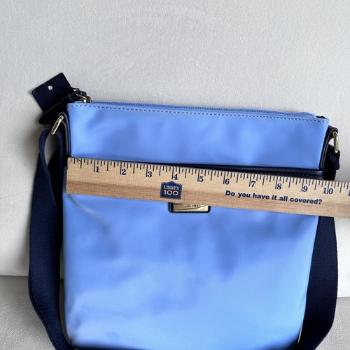 Tommy Hilfiger USA Crossbody Bag Metallic Logo Navy Light Blue MSRP $78.00 NEW. - Picture 4 of 6