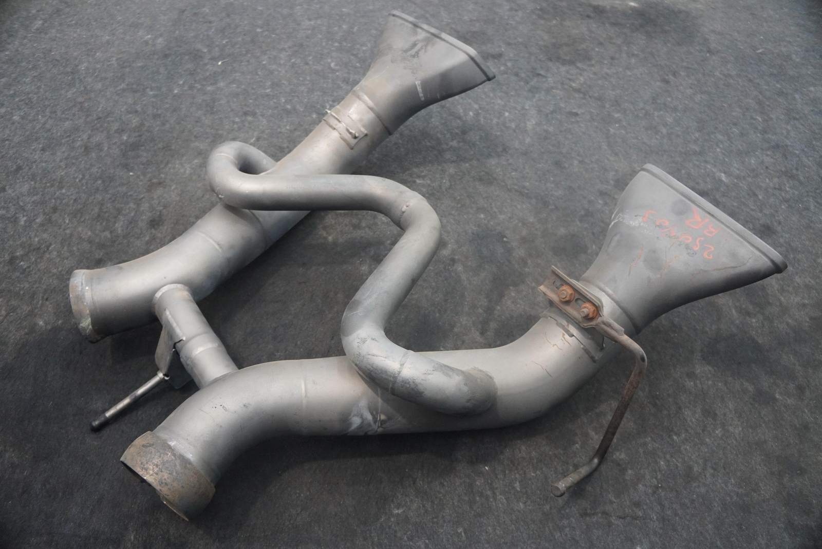 Akrapovic Slip On Performance Exhaust Muffler Silencer Tail Pipe McLaren 650S