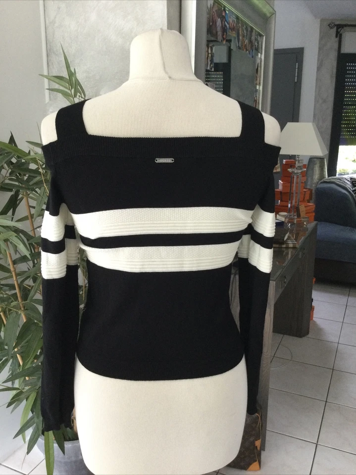 Pull GUESS taille XS/S noir/blanc sequins épaules dénudées comme neuf - Photo 2/4