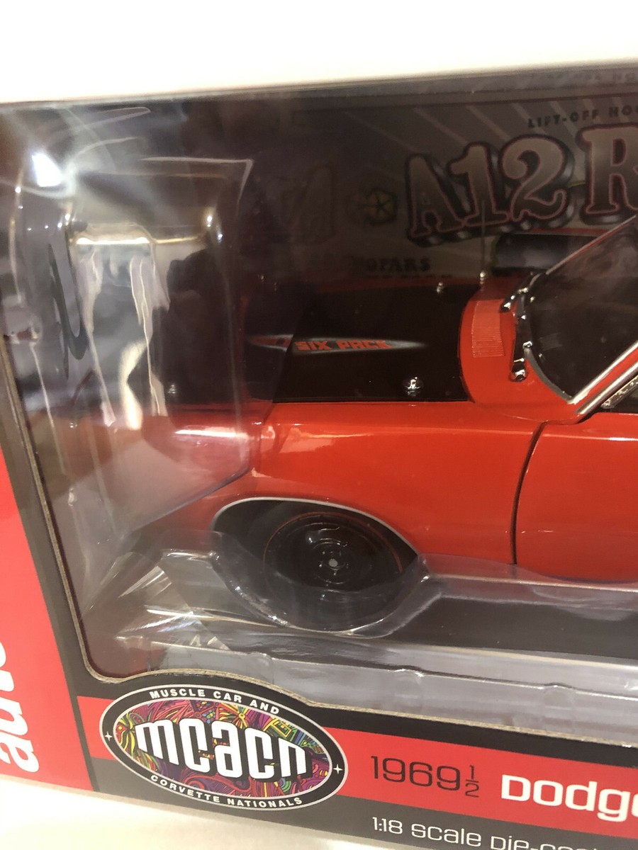 1969 Dodge Coronet SuperBee R4 RED 1:18 Auto World 1231 | eBay