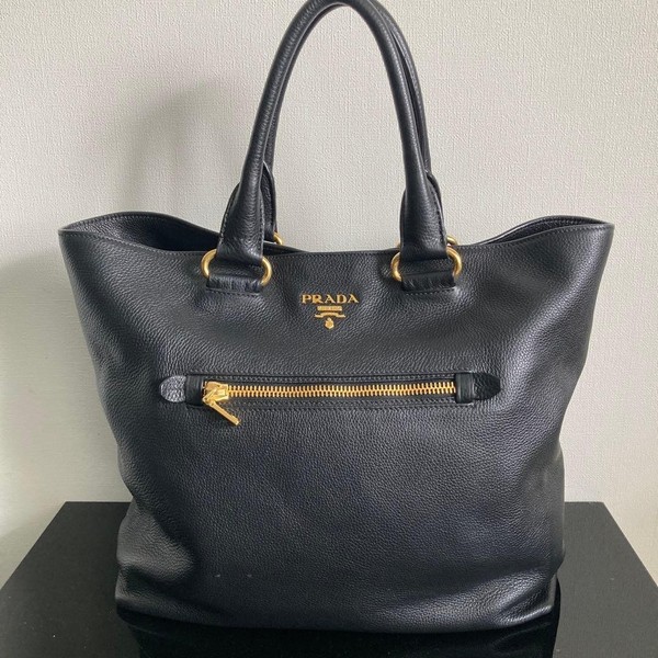 PRADA Black Leather Tote Bag Authentic Slim Durable Italian Leather Luxury