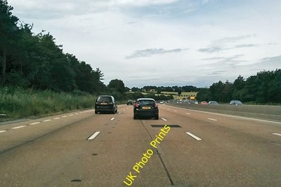 Foto 6x4 M25 Richtung West Botany Bay \/TQ2999 Abfallen in die Schal c2016
