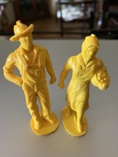 Vintage 50’s60’s Auburn Yellow Rubber Figures 3