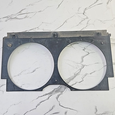 Lincoln C8LB13052B 68-69 Continental Mark III LH or RH Headlight Filler Bezel OE