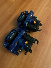 brand new original BMW Brembo front brake calipers (Left + Right)