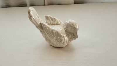 Vintage LL Yoakum White Porcelain Bird Figurine - Preening Dove Pigeon 