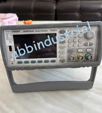 Keysight Agilent  33500B Series Waveform Generator 30 MHz, 2-Channel