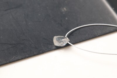 Diamant Brut Taille Briolette 0.77 Carats - Naturel, Percé, Blanc Transparent - Qualité Industrielle