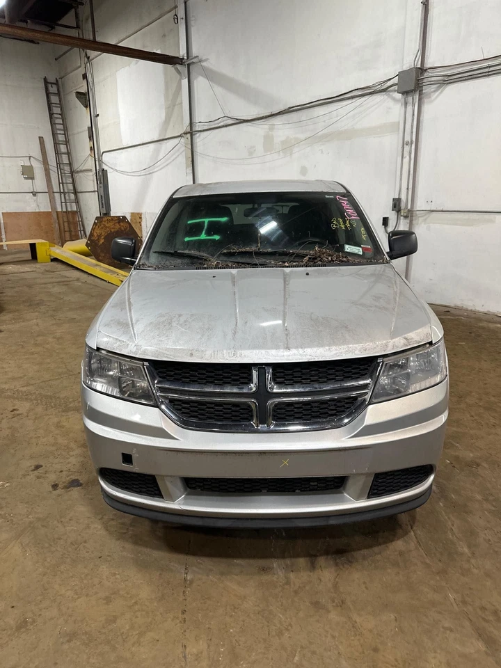 Espejo retrovisor interior delantero central usado se adapta a: Dodge Journey 2014 atenuación manual Foto 3 de 4