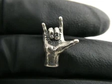 Sun West Silver Co Sterling Silver Rock And Roll Hand Sign Slide Pendant 2.8g