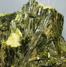 Natural Green Tourmaline Quartz Crystal Cluster Mineral Specimen