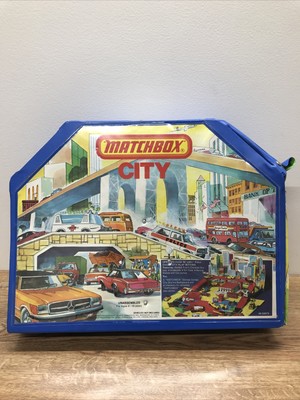 Vintage 1976 Matchbox City Playset 