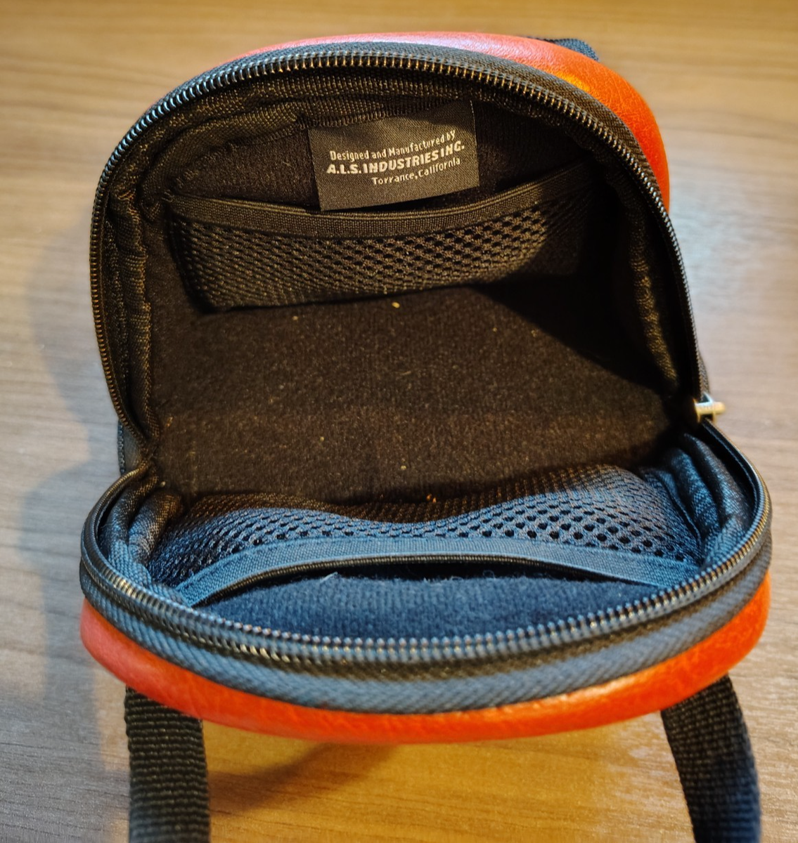 Nintendo DS Brunswick Mini Bowling Bag Zip Close Carry Case Red
