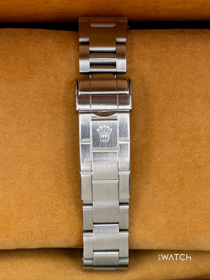 1993 Rolex Submariner Date 40mm 16610 Stainless Steel Black Dial Oyster Bracelet - Image 2 of 4