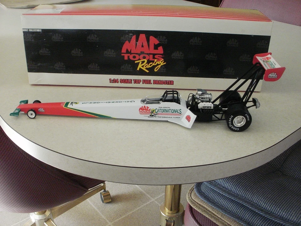 NHRA 1/24 95 MAC TOOLS GATORNATIONALS TOP FUEL DRAGSTER - Image 4 of 4