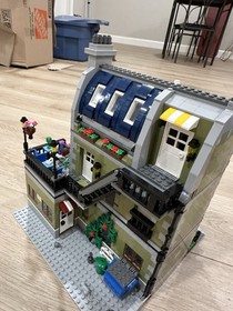 LEGO Creator 10243 Parisian Restaurant Modular Buildings 2469pcs No Box