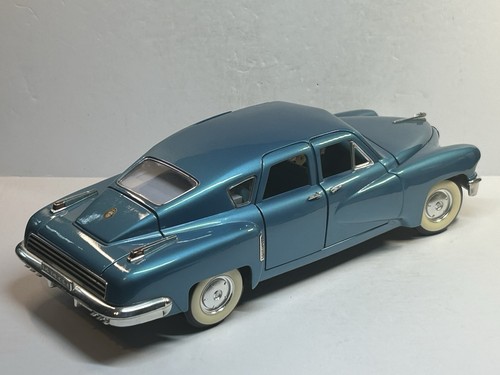 Road Signature 1948 Tucker Torpedo Blue 1:18 Die Cast #92268 - Picture 9 of 14