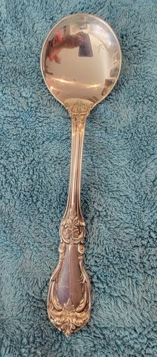 STERLING REED & BARTON 'BURGUNDY' ROUND  SOUP SPOON 6 1/4"- 46 g