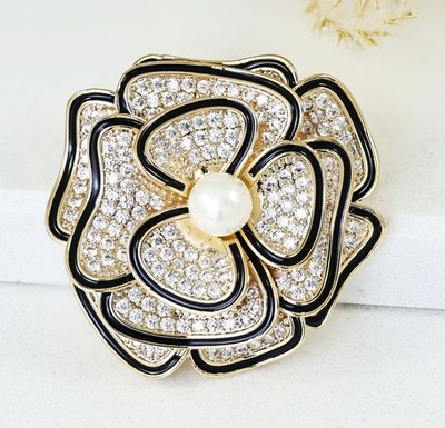 3D Camellia Flower Black And White CZ Stone Crystal Faux Pearl Brooch Pin B020