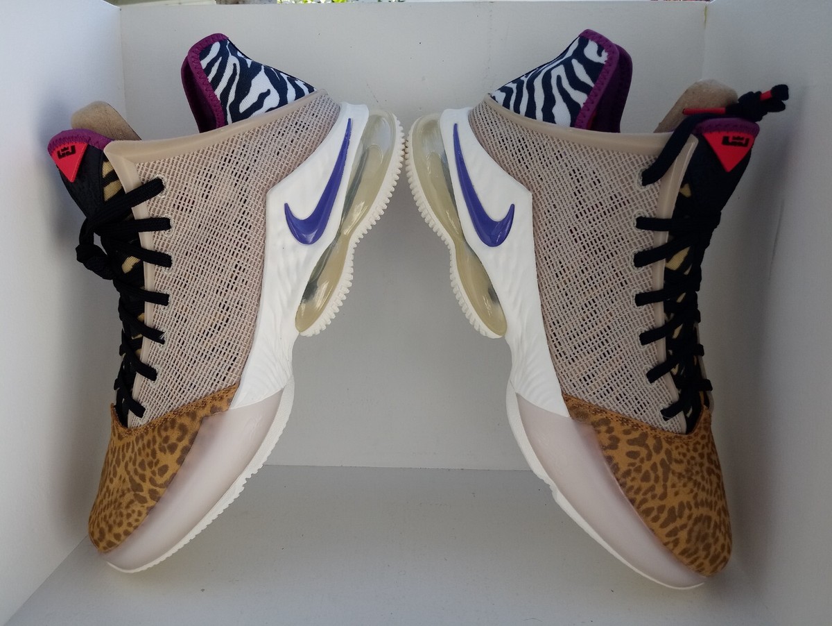 NIKE LeBron XIX Low MEN