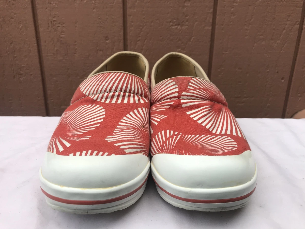 Dansko volley store canvas clogs