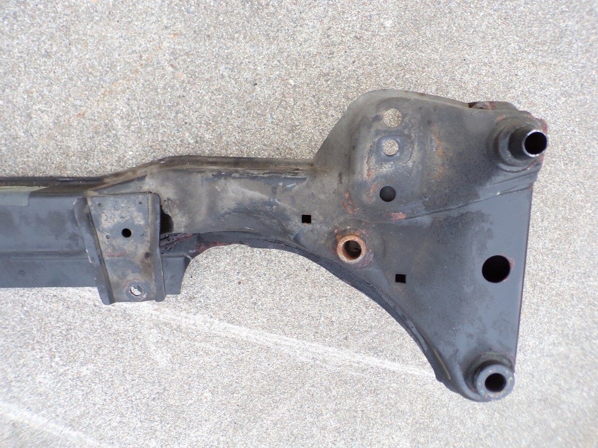 SAINT M××××××25SS COMPLETE CONTRL KK_LS For Ford Focus ST 12-18 New Front Suspension Crossmember Sub