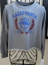 Modern Lux Brand ~ Size XL ~ Heather Grey ~ Pullover ~ Cropped Sweatshirt