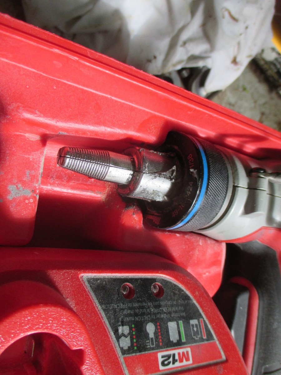 ゆゆ MILWAUKEE TOOLS 2474-20 PEX EXPANSION TOOL KIT 3 heads, in case