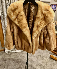 Women's Mink Fur Coat Short Length Collared Lined Hook Eye NEEDS SOME REPAIRS