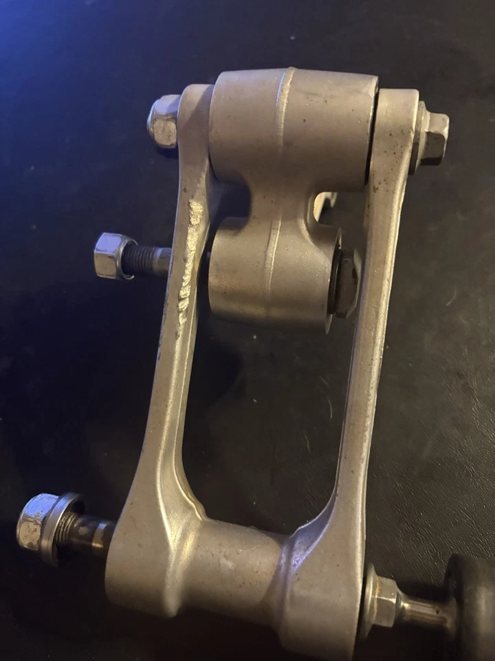 2015 本田 Crf250r Crf 250 R 原始设备制造商后减震枢轴连接 — 第 4/4 张图片