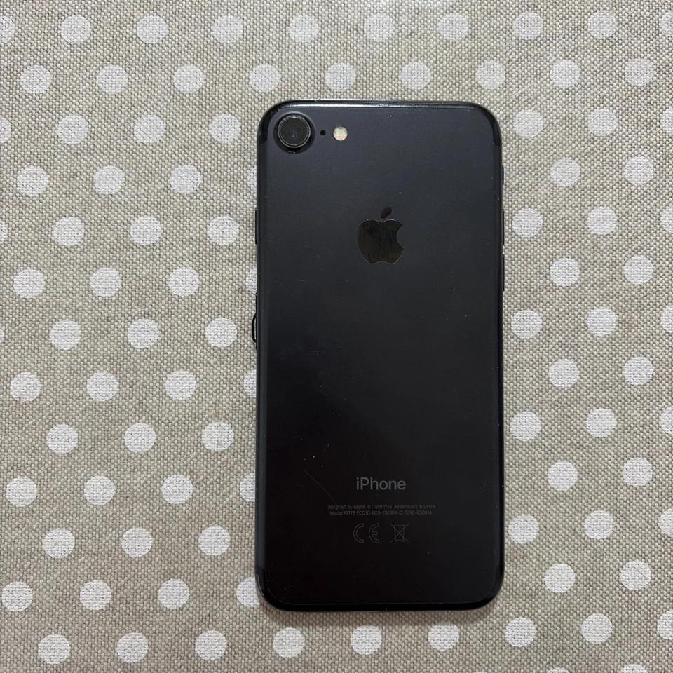 Apple iPhone 7 A1778 Nero Opaco Black 128gb 4230 - Immagine 3 di 4