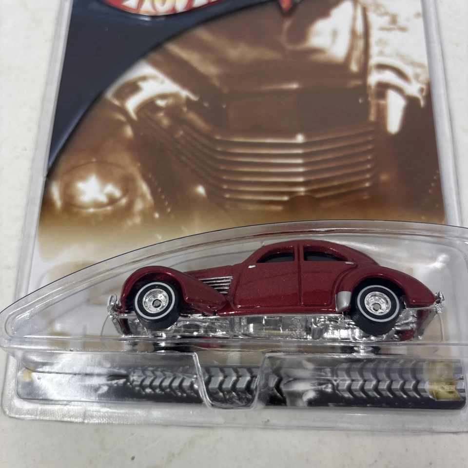 Hot Wheels Auto Milestones 1937 2001 810 Cord Car Real Riders neumáticos sellados Foto 2 de 4
