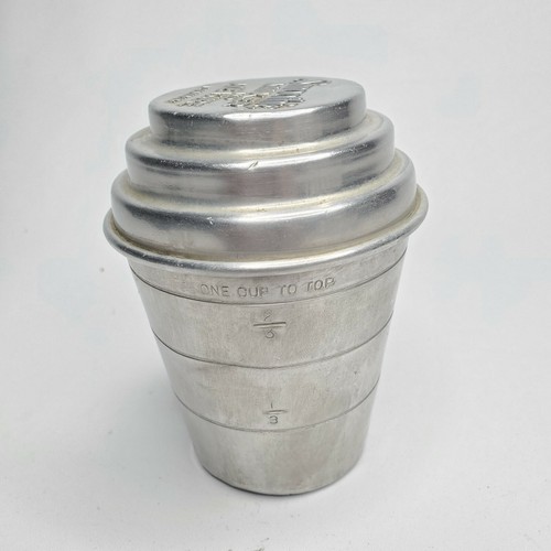 Frullatore e misurino in alluminio vintage con coperchio 4" arredamento casale - Foto 3 di 8