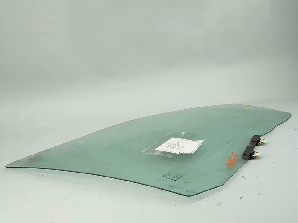 Isuzu Rodeo 1998-2003 4 puertas ventana puerta de vidrio delantero derecho lado del pasajero Rh OEM Foto 3 de 4