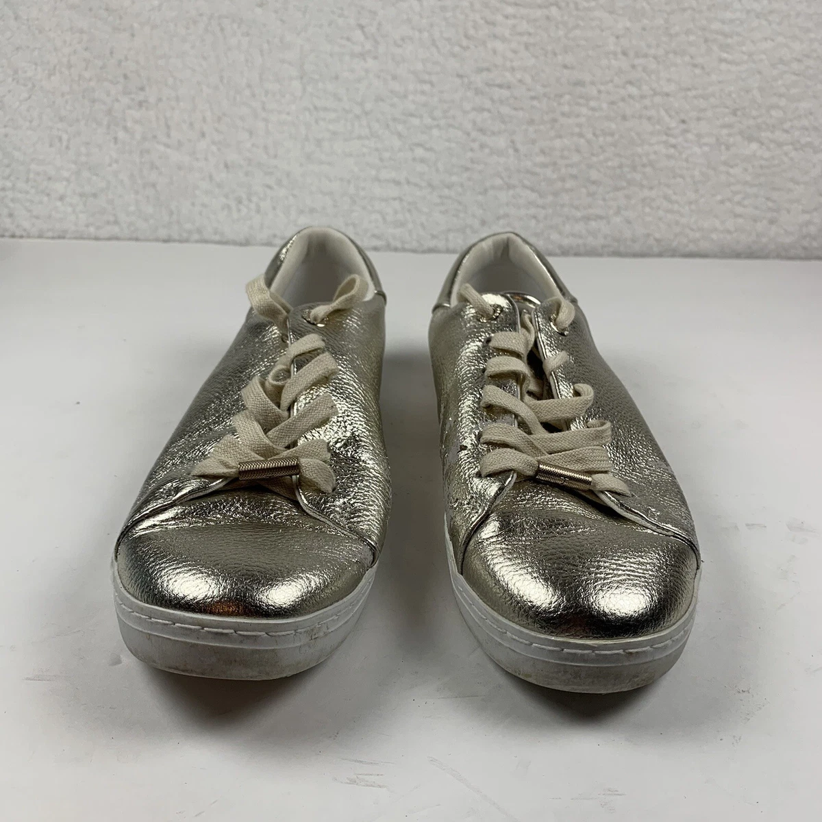 Ted Baker London Ellizah Gold Women s Comfort Shoe Size 7 Sneakers 7164