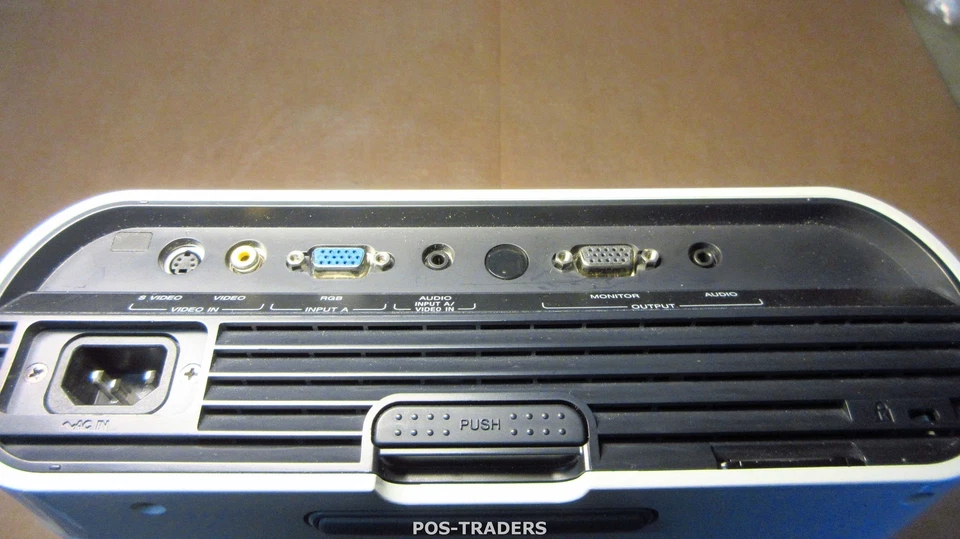 Sony VPL-ES5 Projector Beamer VGA SVGA 3LCD 2000 LUMENS - No Remote - 1031 HOURS - Bild 3 von 4