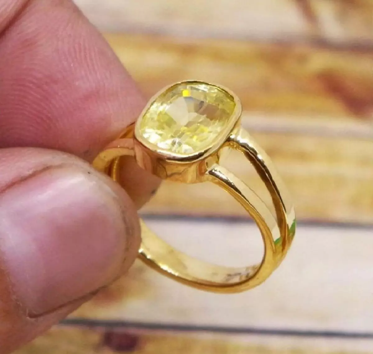 Upscale 22K Gold 5CT Yellow Sapphire Ring – Andaaz Jewelers