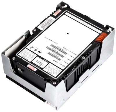 FESTPLATTE MICROPOLIS FST058-01-6D 1588 760MB 3600U/min SCSI 50-pin 5.25'' Zoll