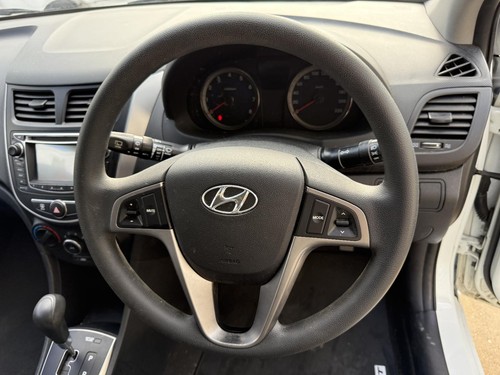 HYUNDAI ACCENT RB 05/2011-12/2019 GUARD LINER RIGHT REAR - Picture 10 of 12