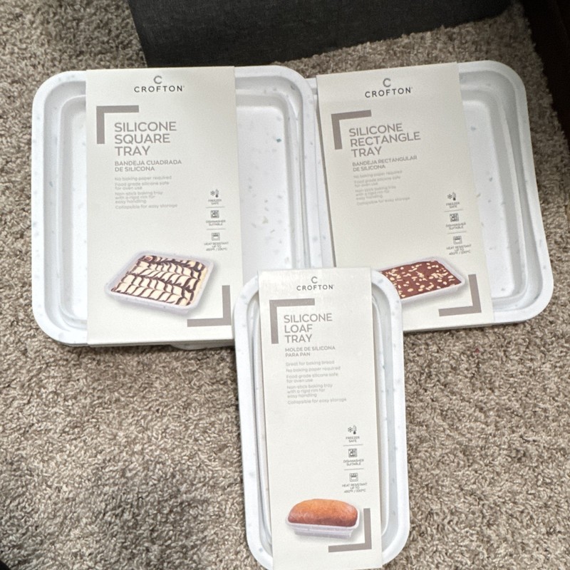 Crofton Silicone Loaf Pans White Rectangle Non-Stick Freezer Safe - 3pc set